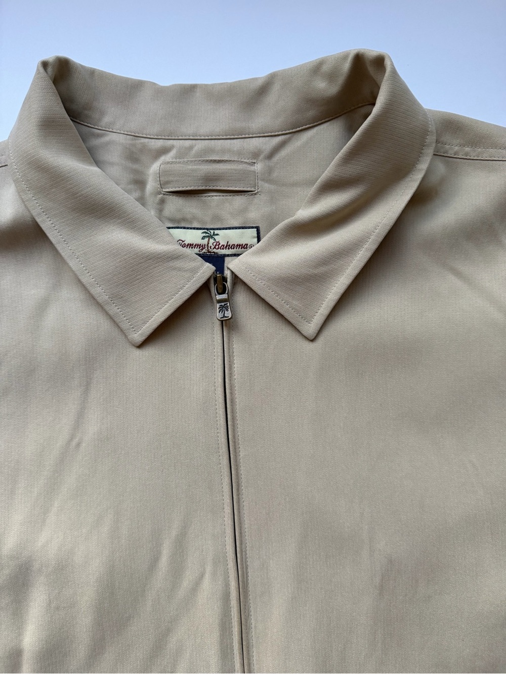 Tommy Bahama Men’s XXL 100% Silk Beige Full-Zip Jacket - Picture 3 of 16
